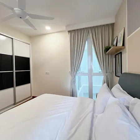 Medini Signature Iskandar Puteri Near Legoland By Cactus Homestay Thm Nusajaya  Exterior photo