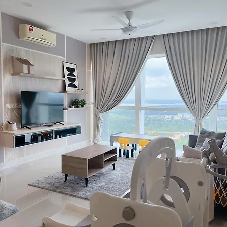 Medini Signature Iskandar Puteri Near Legoland By Cactus Homestay Thm Nusajaya  Exterior photo